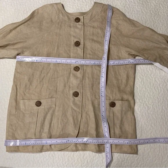 Neiman Marcus Exclusive 100% Linen Jacket | Snap Closure | Bold Buttons - Picture 3 of 11